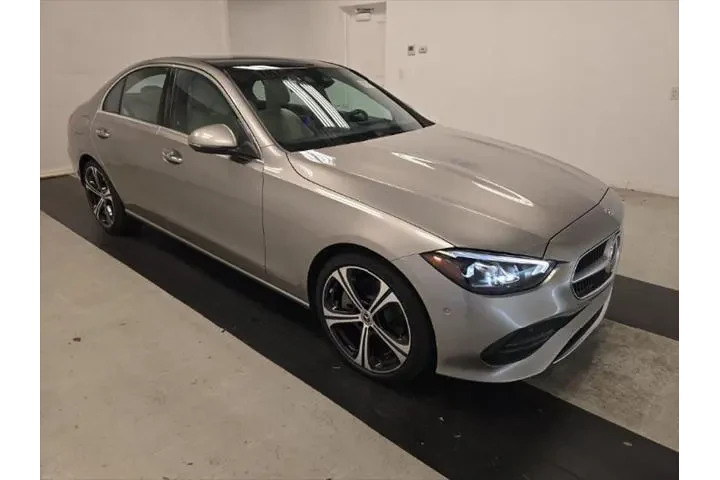 $32490 : Mercedes-Benz C-Class 2023 C image 3