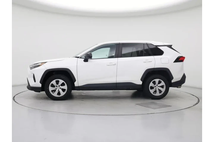 $26998 : Toyota RAV4 2024 AWD LE 4dr image 3