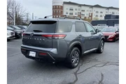 $33050 : Nissan Pathfinder 2025 SV 4d thumbnail