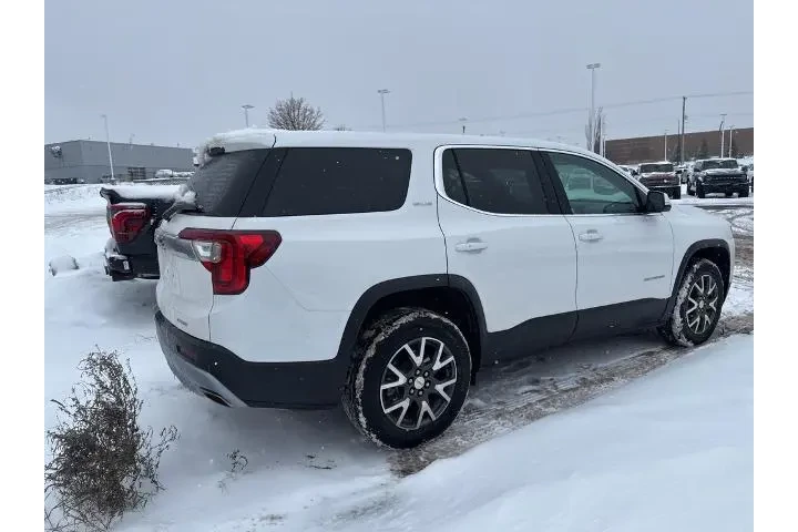 $31273 : GMC Acadia 2023 4x4 SLE 4dr image 5