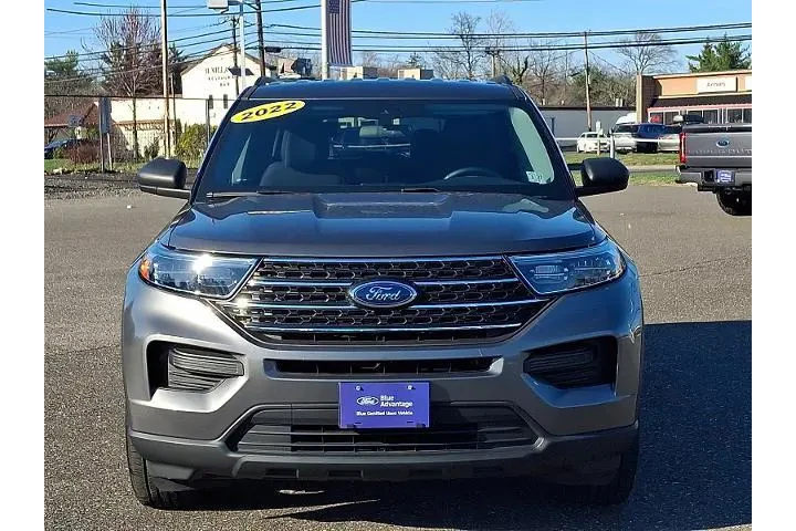 $31688 : Ford Explorer 2022 AWD XLT 4 image 2