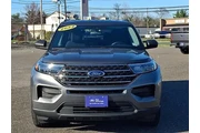 $31688 : Ford Explorer 2022 AWD XLT 4 thumbnail