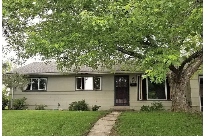 $1400 : HOUSE FOR RENT IN DENVER CO image 3