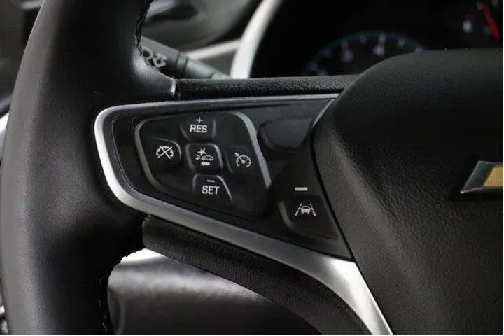 $20998 : Chevrolet Malibu 2023 LT 4dr image 9