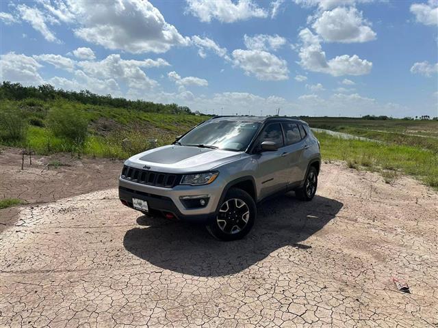 $19000 : 2018 JEEP COMPASS2018 JEEP CO image 4