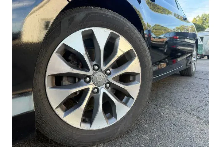 $12700 : Honda Accord 2013 EX-L 2dr C image 7