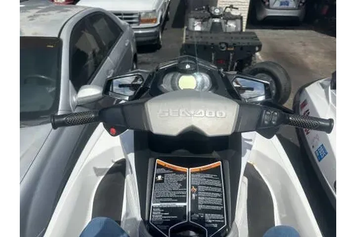 2011 Sea-Doo GTI 130 image 3