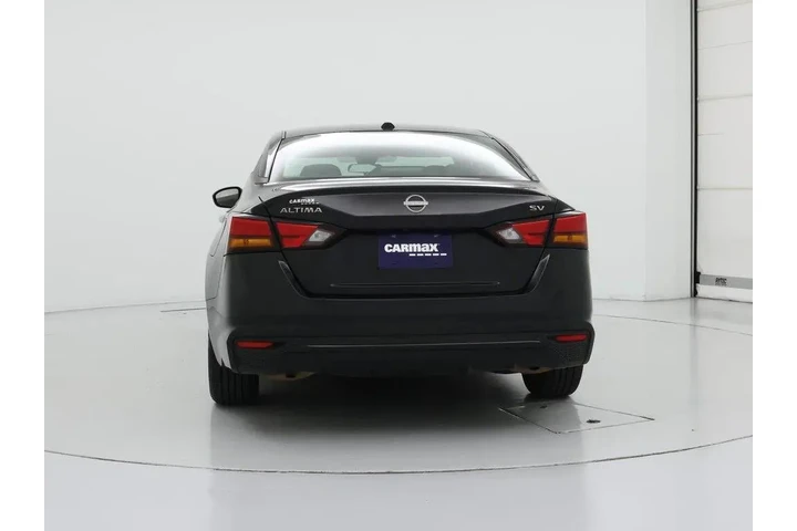 $19998 : Nissan Altima 2023 2.5 SV 4d image 6