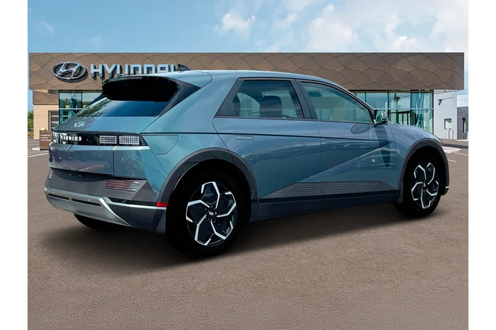 $27188 : Hyundai IONIQ 5 2024 SEL 4dr image 8