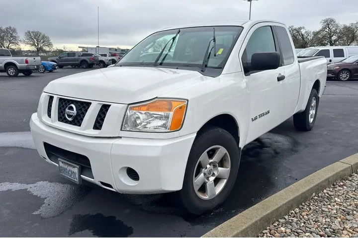 $8588 : Nissan Titan 2008 4x2 LE Kin image 1