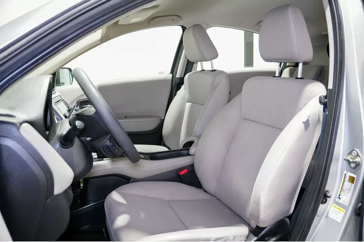 $17965 : 2016 HR-V image 10