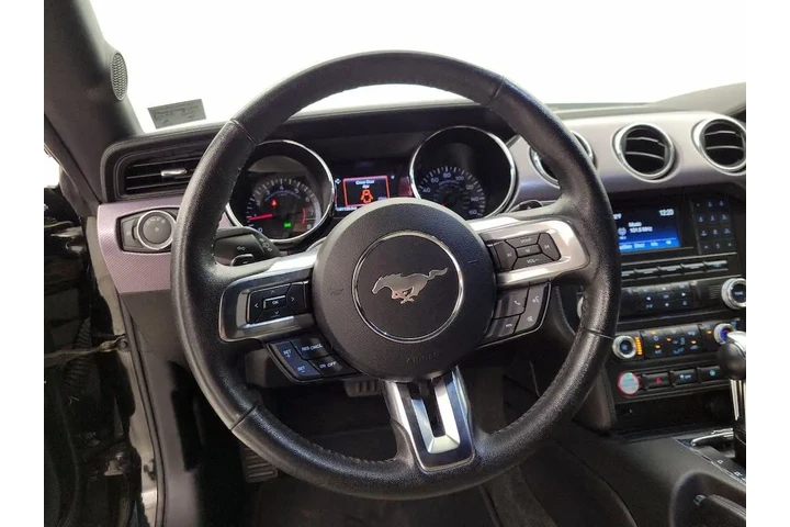 $31998 : Ford Mustang 2017 GT 2dr Fas image 10