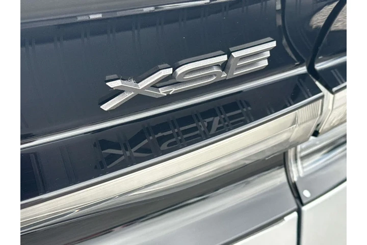 $31327 : Toyota Prius Prime 2023 SE 4 image 7