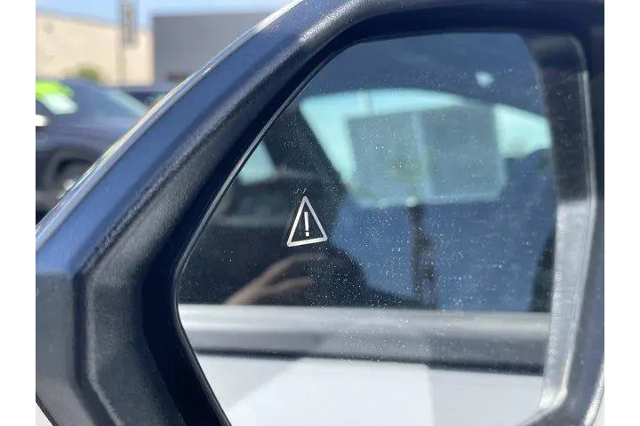 $23401 : Hyundai KONA 2025 SEL 4dr Cr image 8