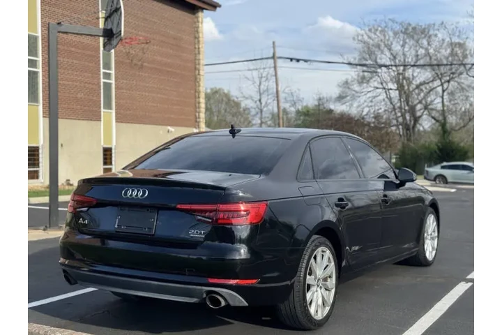 $9750 : 2017 A4 2.0T quattro Premium image 5