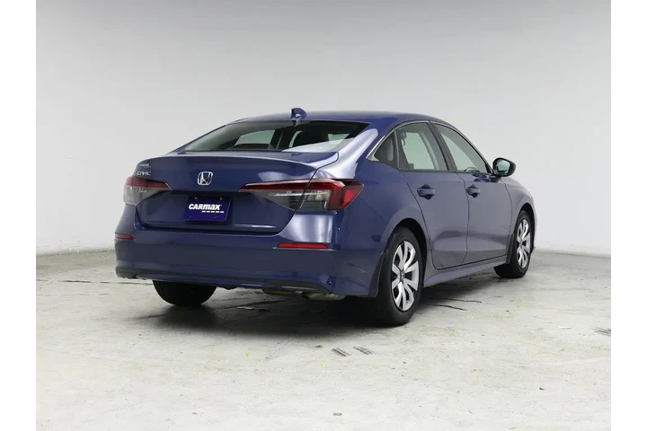 $24998 : Honda Civic 2025 LX 4dr Seda image 8