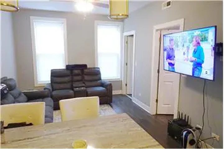 $2650 : Rental property with 2 bedro image 3