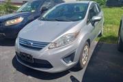 $7800 : 2013 Fiesta SE thumbnail