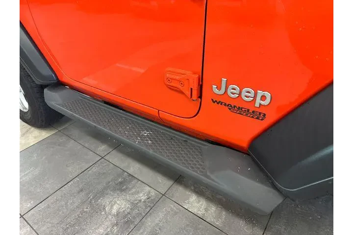 $17500 : Jeep Wrangler 2018 4x4 Sport image 8