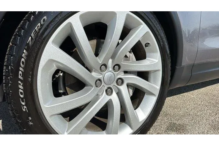 $29393 : Land Rover Discovery 2020 AW image 8