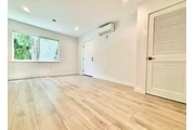 $1480 : 1 BEDROOM APT IN SOUTH LA thumbnail