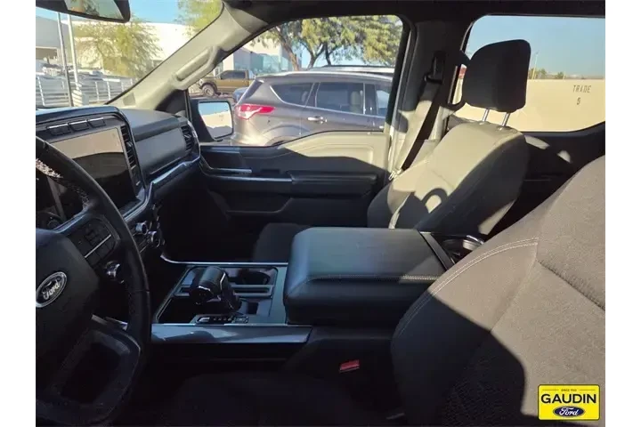 $39995 : Ford F-150 2023 4x4 XL 4dr S image 4
