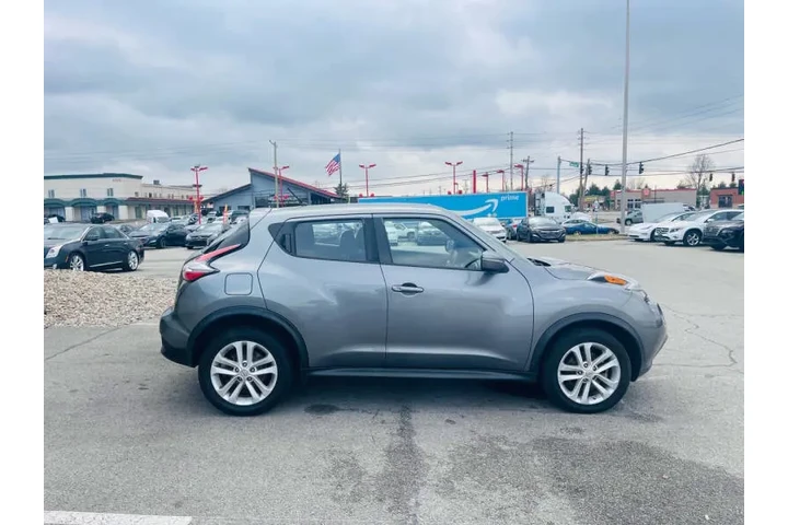 $5999 : 2017 JUKE S image 8