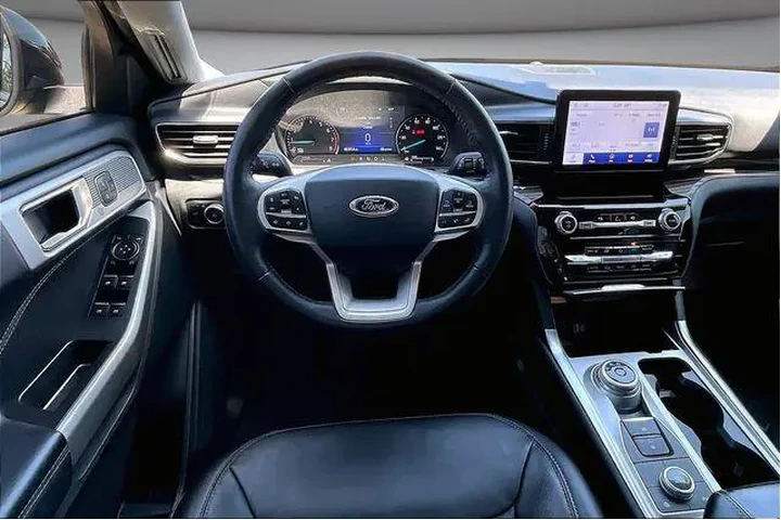 $29000 : Ford Explorer 2022 AWD Limit image 8