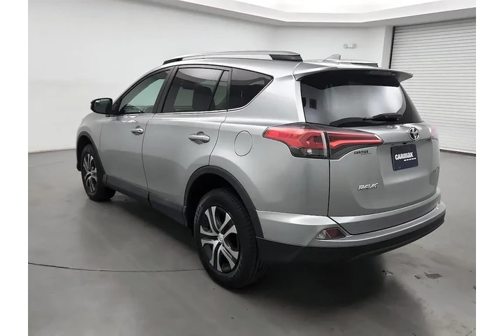 $17998 : Toyota RAV4 2018 LE 4dr SUV image 7