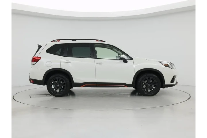 $31998 : Subaru Forester 2023 AWD Spo image 7