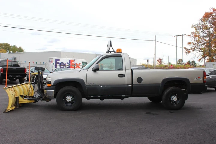 $9999 : 2000 CHEVROLET SILVERADO 2500 image 6