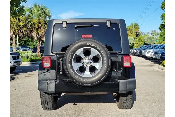 $18990 : Jeep Wrangler Unlimited 2017 image 4