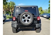 $18990 : Jeep Wrangler Unlimited 2017 thumbnail