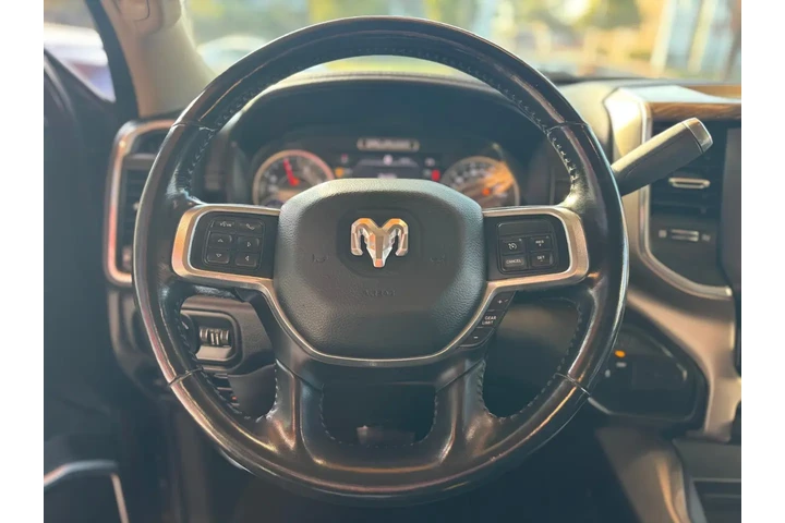 2020 RAM 2500 Laramie Mega Ca image 10