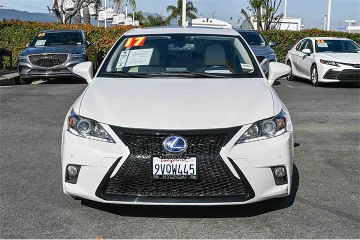 $18500 : Lexus CT 200h 2017 4dr Hatch image 2