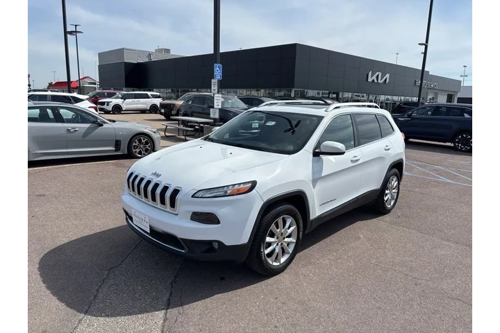 $10990 : 2015 Cherokee Limited image 1