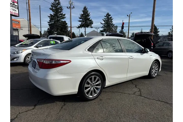 $9995 : 2015 Camry Hybrid XLE image 10