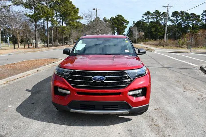 $17999 : Ford Explorer 2020 XLT 4dr S image 8