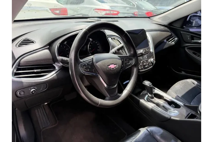 $5900 : 2017 Malibu LT image 5