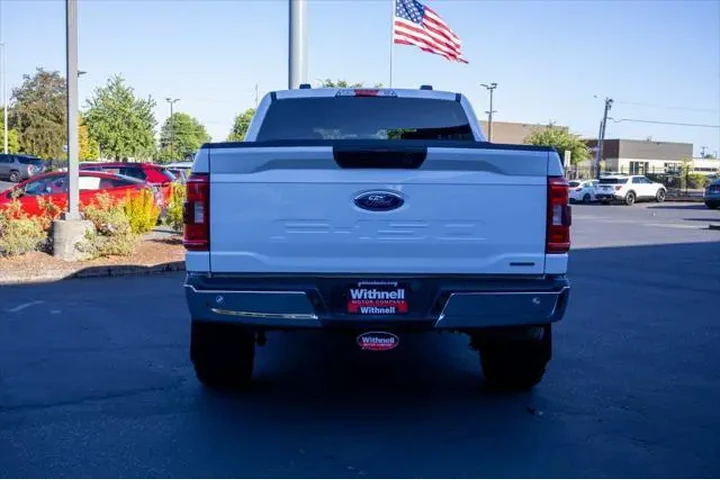 $43995 : Ford F-150 2023 4x4 XLT 4dr image 8