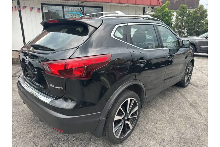 $14995 : 2018 Rogue Sport SL image 5