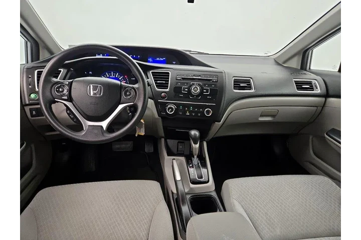 $13599 : Honda Civic 2014 LX 4dr Seda image 9