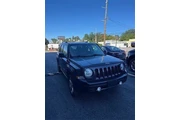 $9854 : Jeep Patriot 2016 4x4 Latitu thumbnail