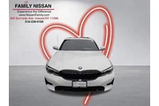 $24943 : BMW 3 Series 2020 AWD 330i x thumbnail