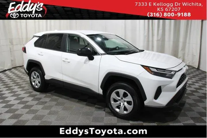 $28986 : Toyota RAV4 2024 AWD LE 4dr image 1