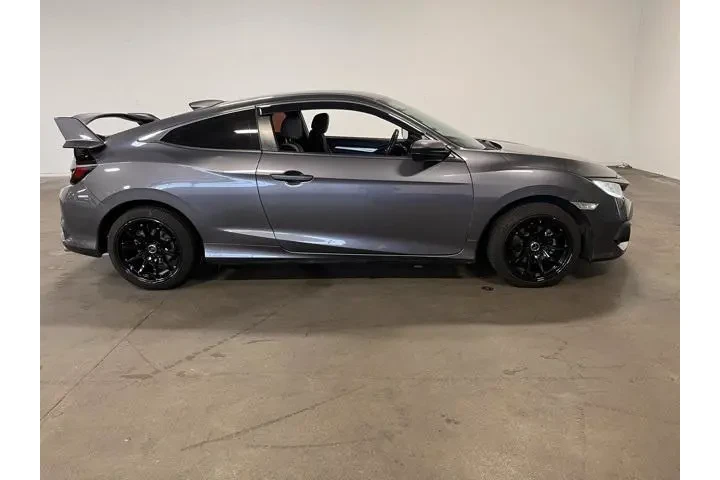 $15978 : Honda Civic 2018 LX 2dr Coup image 2