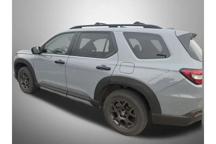 $39990 : Honda Pilot 2023 AWD TrailSp image 4