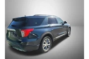 $29163 : Ford Explorer 2022 AWD XLT 4 thumbnail