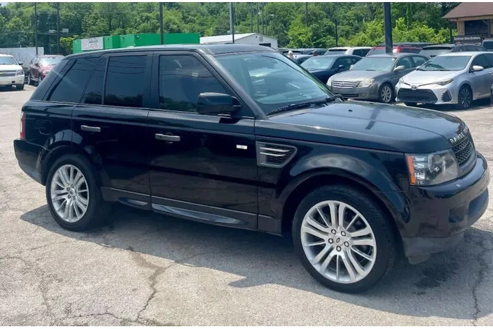 $5900 : 2011 Land Rover Range Rover S image 8