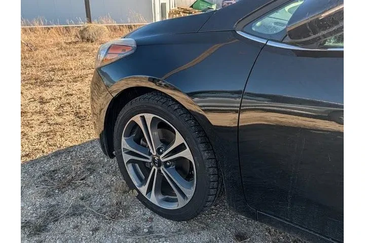 $8225 : Kia Forte 2016 EX 4dr Sedan image 3